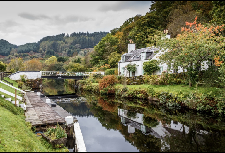 crinan bridge 768x521